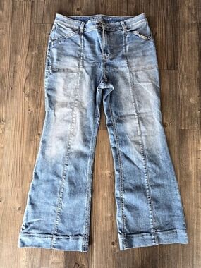 m. jeans by maurices Flare Leg Jeans in Blue Size 16